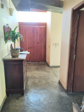 CASA DE 3 DORMITORIOS  FRENTE AL GOLF - EN VENTA