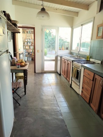 CASA DE 3 DORMITORIOS  FRENTE AL GOLF - EN VENTA