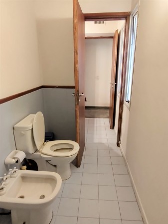 CASA DE 3 DORMITORIOS  FRENTE AL GOLF - EN VENTA