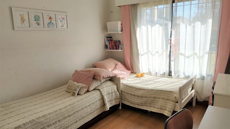 CASA DE 2 DORMITORIOS EN BARRIO RESIDENCIAL - EN VENTA