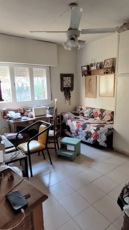 CASA DE 3 DORMITORIOS - EN UBICACION CENTRICA - EN VENTA