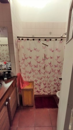 CASA DE 3 DORMITORIOS - EN UBICACION CENTRICA - EN VENTA