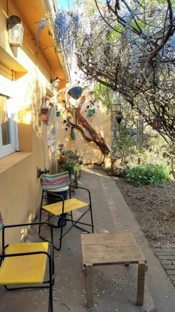 CASA DE 3 DORMITORIOS - EN UBICACION CENTRICA - EN VENTA