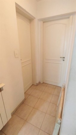 CASA DE 3 DORMITORIOS CON AMPLIO JARDIN - EN VENTA