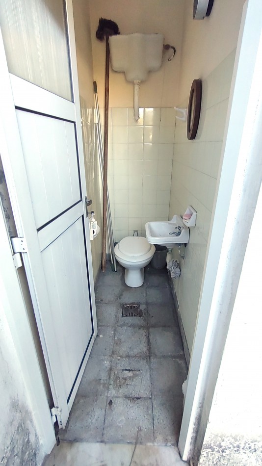 CASA DE 2 DORMITORIOS EN MUY BUENA UBICACION