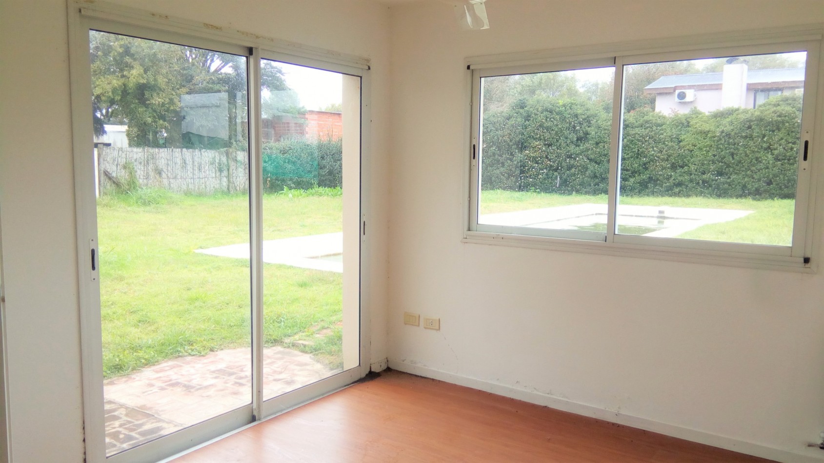 CASA DE 4 DORMITORIOS A METROS DEL GOLF