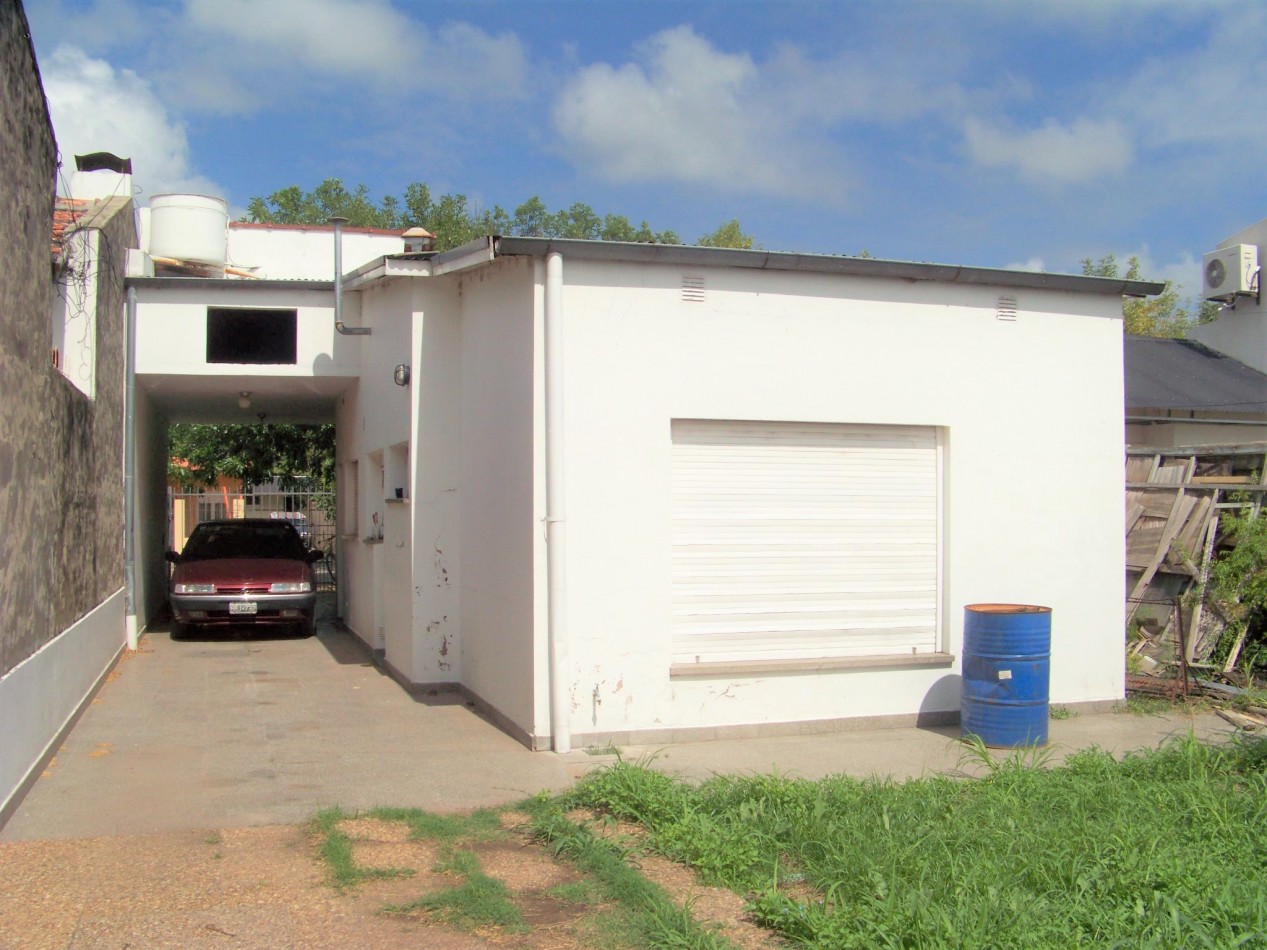 CASA DE 3 DORMITORIOS CON GALPON