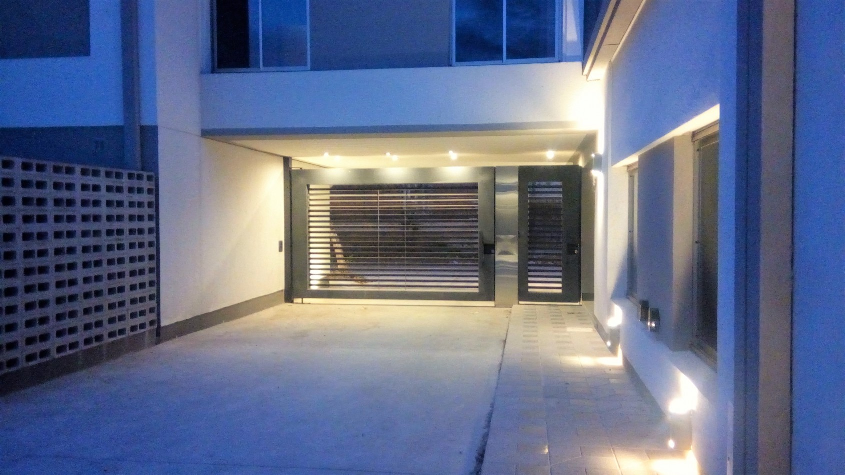 DEPARTAMENTO de 2 DORMITORIOS en BARRIO NORTE