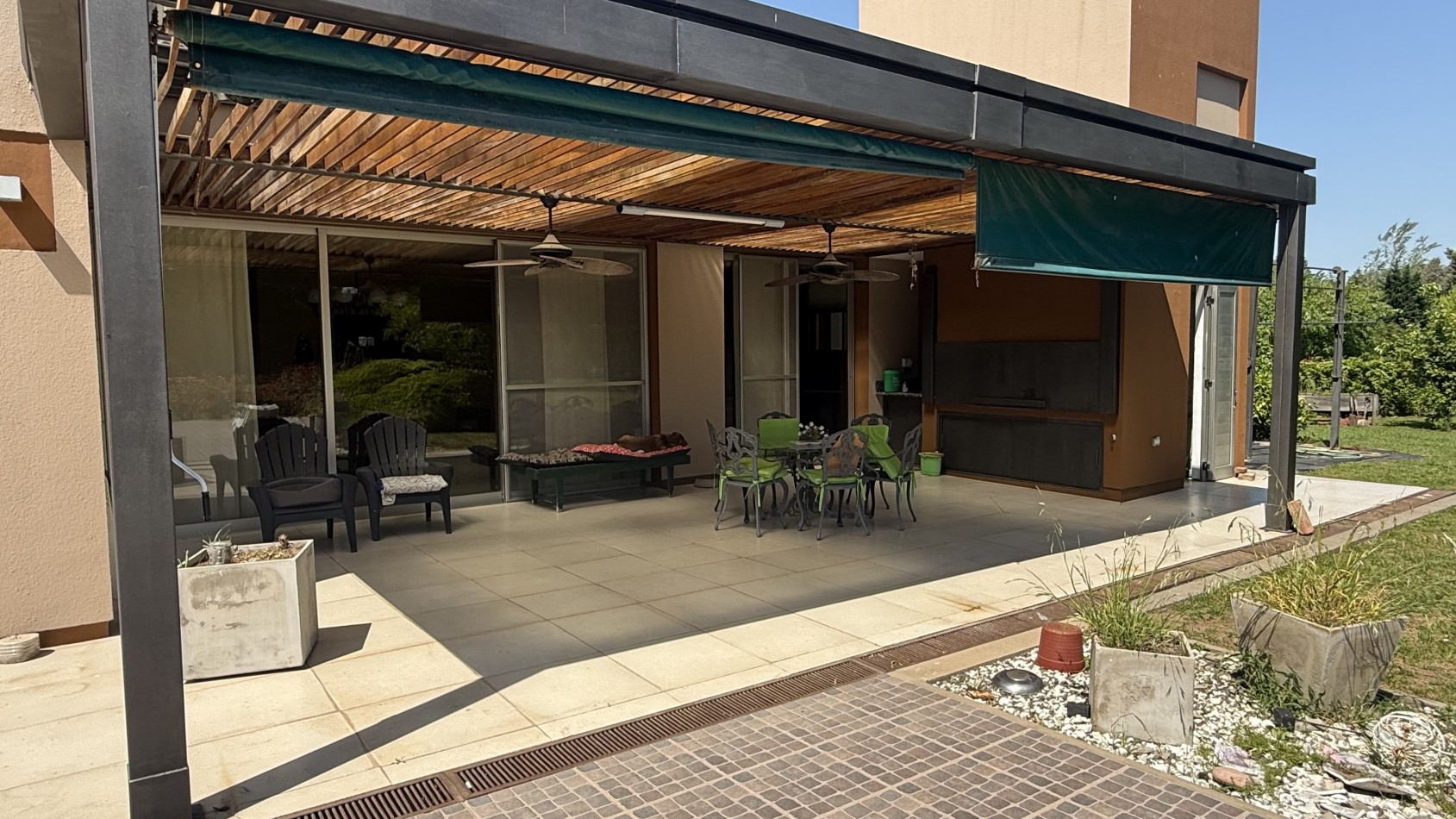 CASA EN CHACRAS DE ALIHUEN - EN VENTA