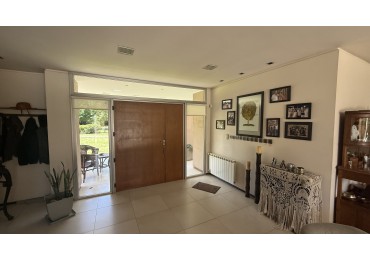 CASA EN CHACRAS DE ALIHUEN - EN VENTA